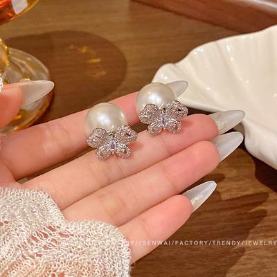 Micro Zircon Butterfly Pearl Earrings Female Design Sense a Two Wear Stud Earrings Korean Internet Celebrity Earrings