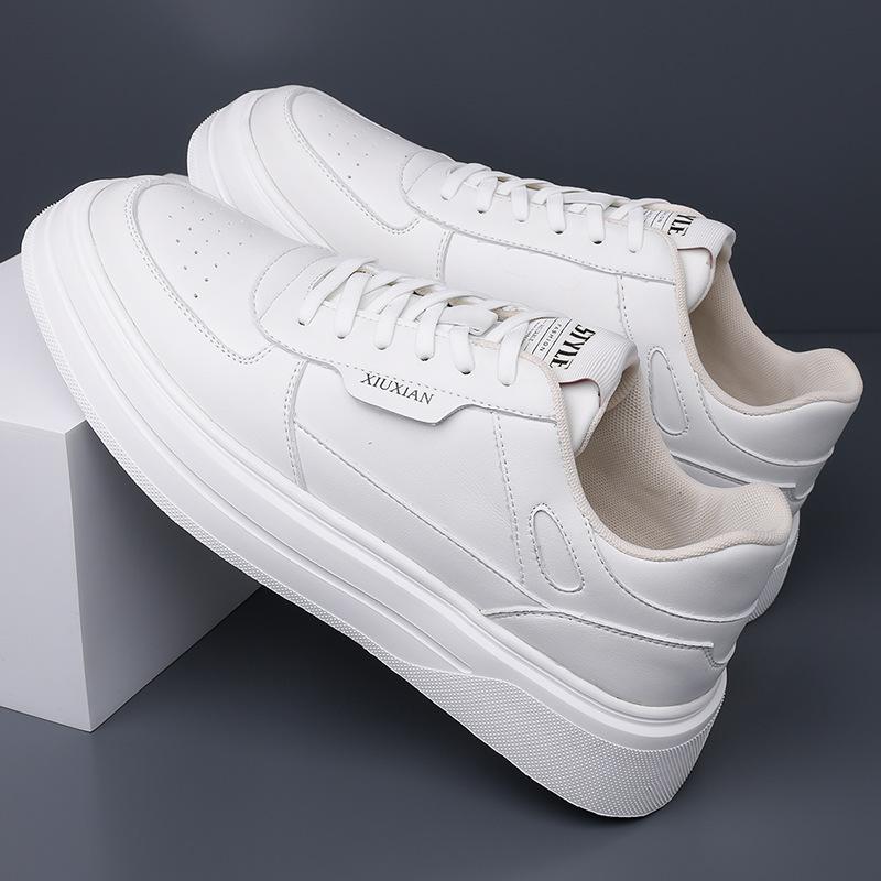 White Casual Shoes Lightweight Sneakers Breathable Tenis Sports Shoes Leather Men Skateboarding Shoes Flat Wear-Resistant Shoes