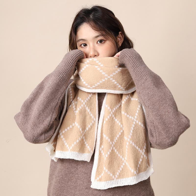 Red plaid scarf women's autumn and winter high-end sense versatile Christmas birthday gift new wool knitted scarf