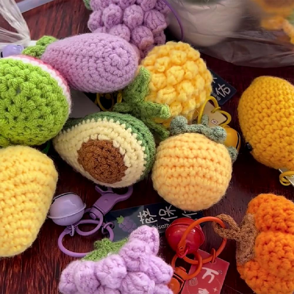 Woll-Häkel-Frucht-Schlüsselanhänger Kreatives Schönes Geschenk Handtasche Niedlicher Handgemachter Gestrickter Anhänger Geschenk Hochzeit Süßigkeitenbox Zubehör