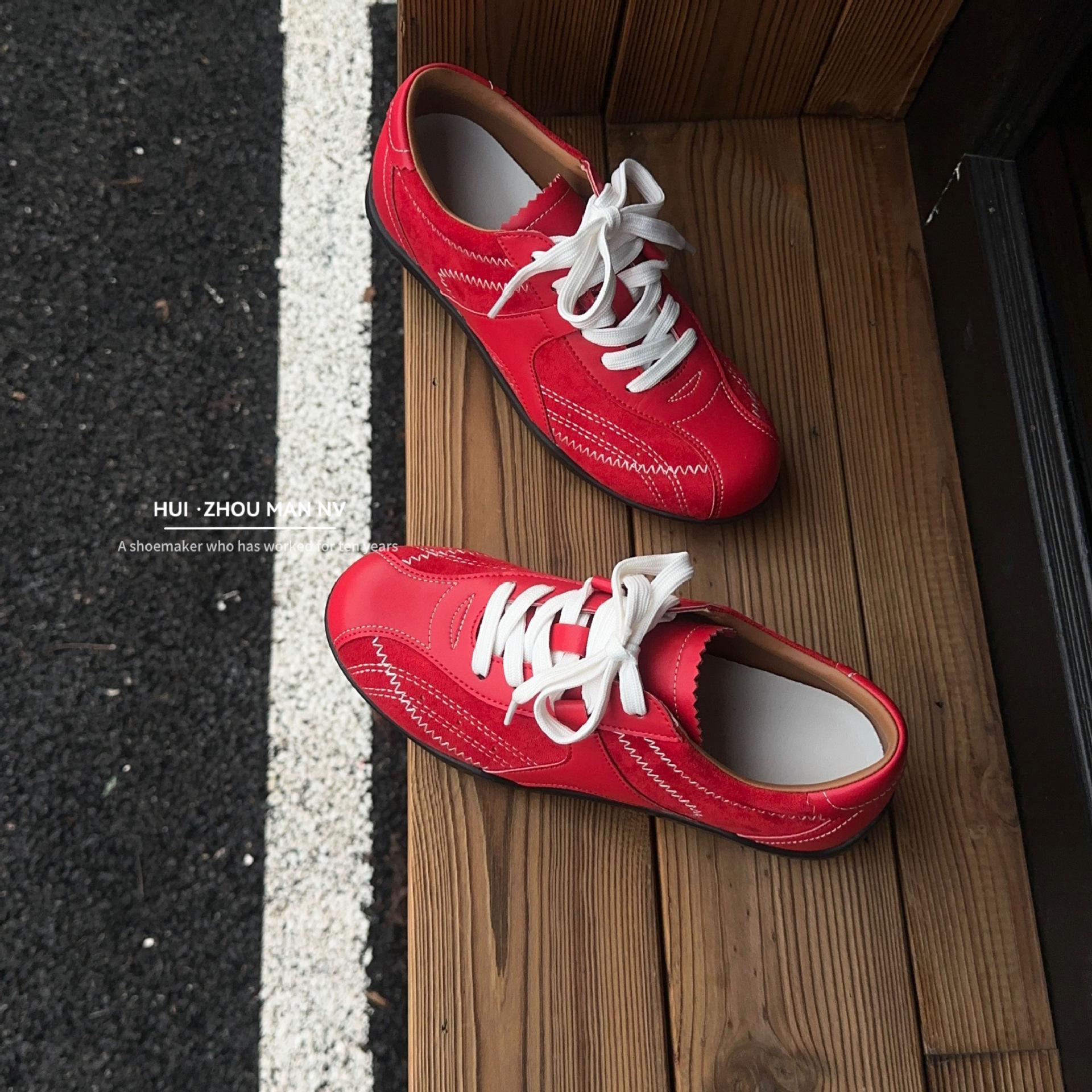 

Ретро внутренняя высота увеличение немецкие тренировочные туфли женские 2025 новые универсальные круглый носок шнуровка американские боксерки повседневные спортивные кеды 40 красный