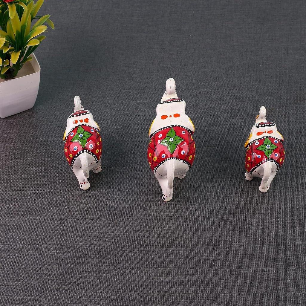 Paper Mache Handcrafted Set Of 3 Elephant Action Showpiece Idols For Home Decor And Gift Purpose(White)