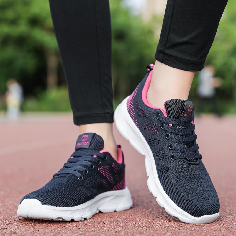 Women's Flying Woven Breathable Super Light Stuffed Sports Shoes Large Size Ultra -light Stool Women's Sports Shoes
