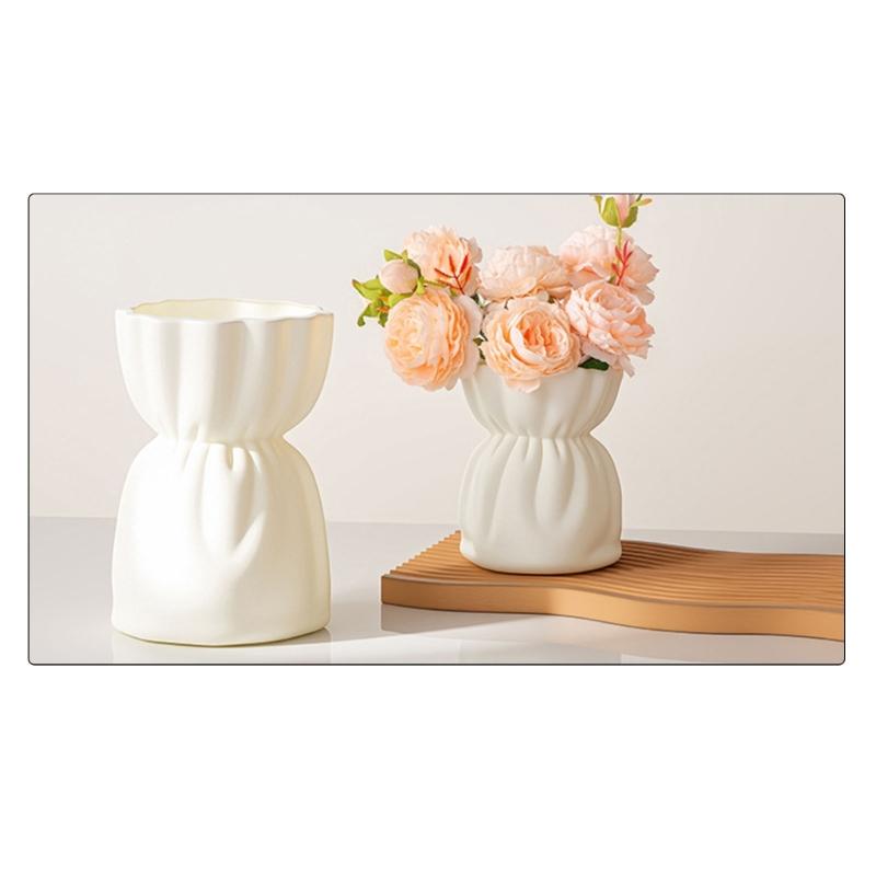 Modern Plastic Vases Decorative Bouquet Shape Flower Arrangement Container For Various Interior Styling Themes Decors
