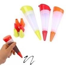1 Set Decorative Pen 3pcs Nozzles Syringe Cylinder Silicone Pastry Cookie Icing Pen Cake Tool Cake Mold