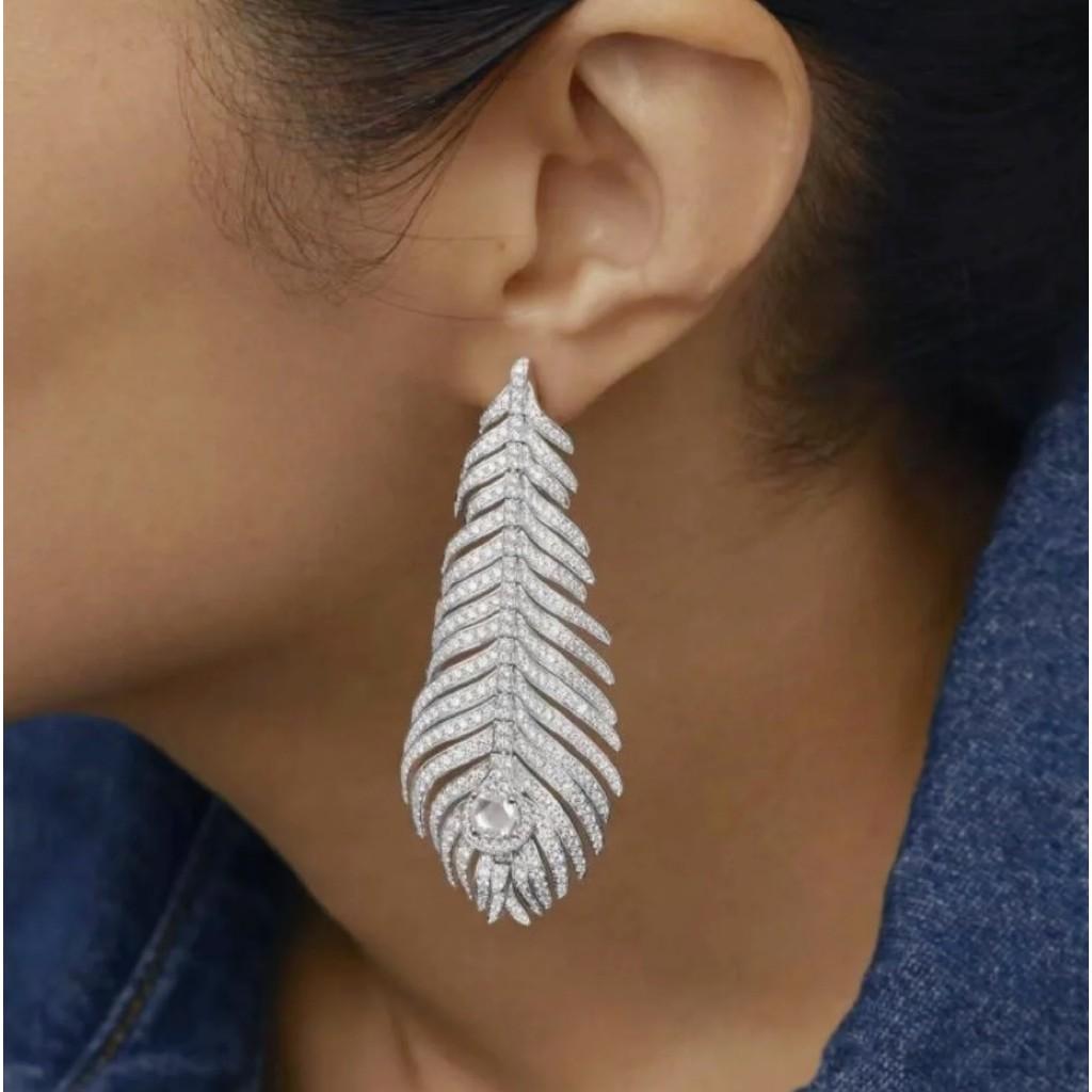 Large Feather Earrings, with Delicate Feather Shapes Emitting Charming Radiance and Aura Lucky Grass Pure Silver earrings+Asian Gold Material Original