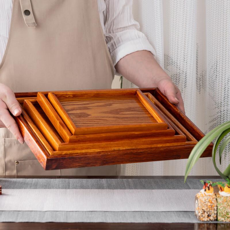Rechteckiges Serviertablett aus Massivholz
