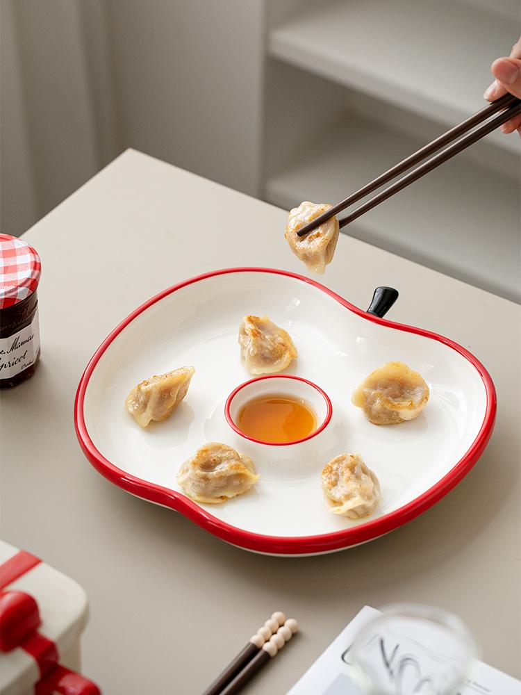 Kreativer Apfelförmiger Knödelteller Weiß Keramik Snackteller mit Essigschälchen Dipsaucen-Teller Spezielles Geschirr