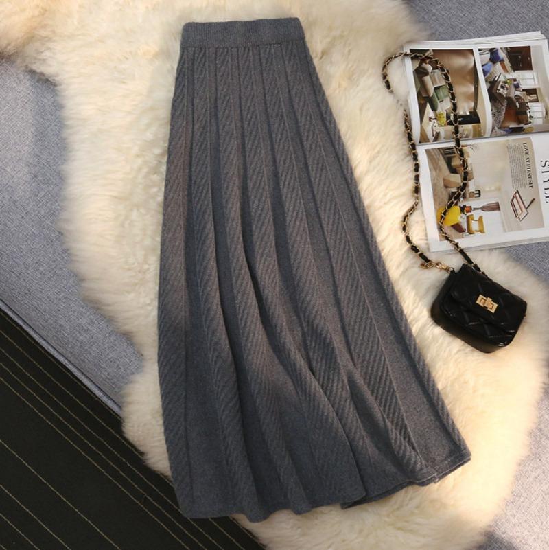 Knitted Skirt for Women In Spring and Autumn Mid Length High Waisted A-line Skirt Pleated Skirt