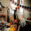 Halloween Skeleton Hand Scary Realistic Size Hand Bone Skull Decors Zombie Party Haunted House Halloween Terror Decoration Props