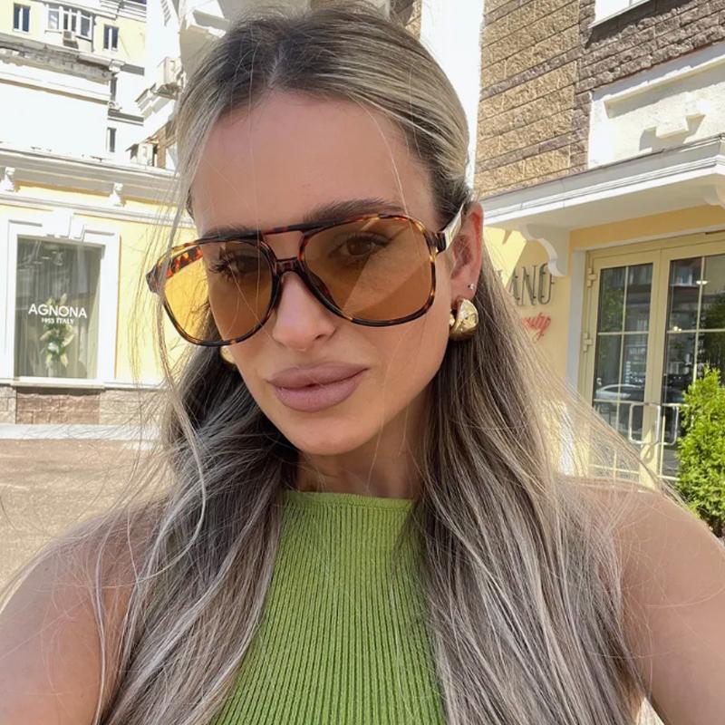 Protective Glasses New Fashion Oversized Square Women Sunglasses Colorful Lens Gradient Sun Glasses Outdoor Casual Eyewear Uv400