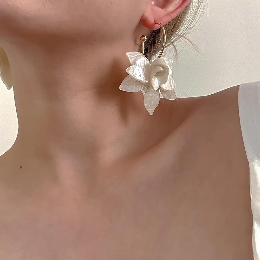 Trendy White Green Brown Acrylic Flower Hoop Earrings for Women Jewelry Statement Earings