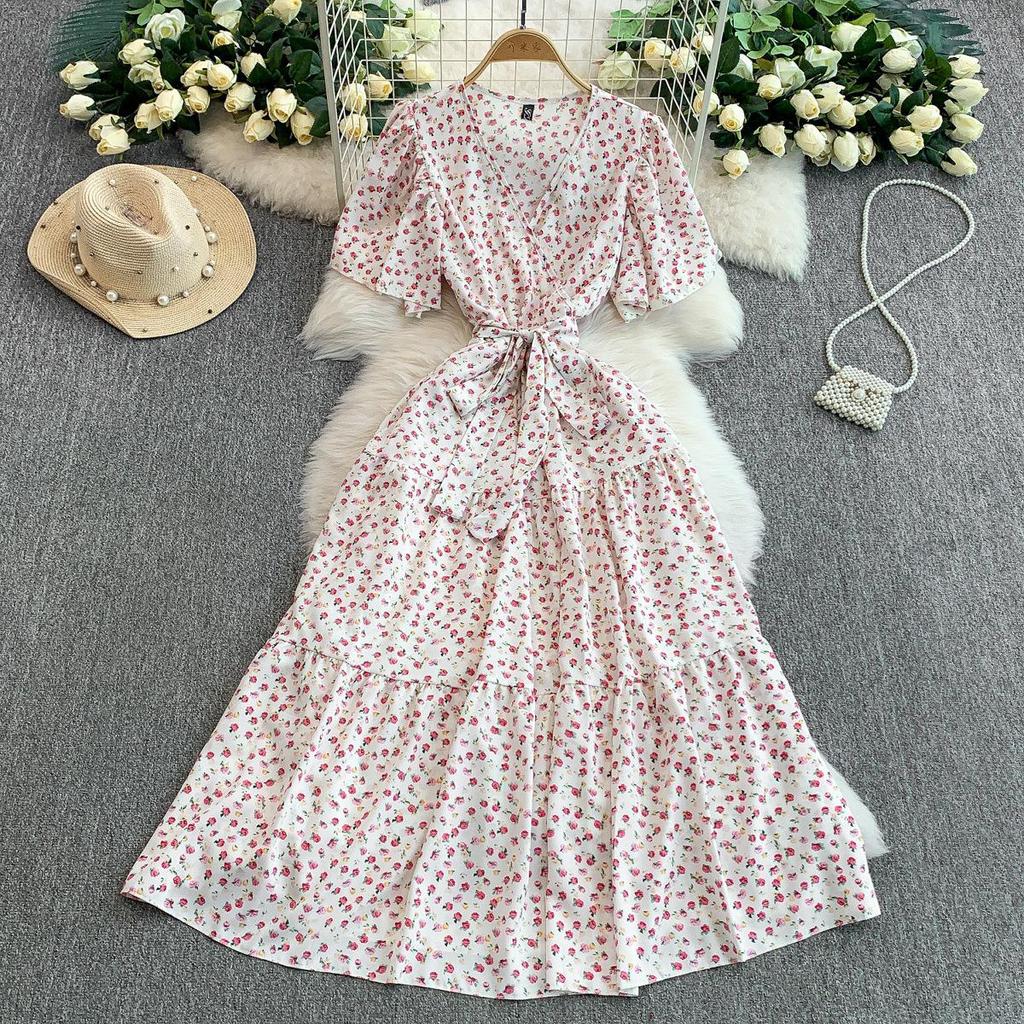 French Sexy Floral V-Neck Short Sleeve Lace-Up Waist Slim Pleated Long Dress