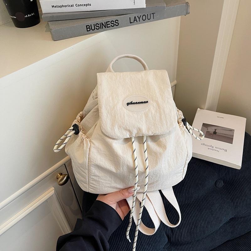 Korean niche backpack female travel lightweight small schoolbag leisure student party nylon small backpack белый