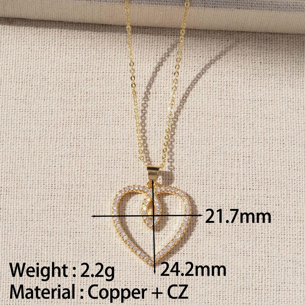 Gold-Plated Heart Pendant Necklace - Simple Heart-Shaped Clavicle Chain for Women