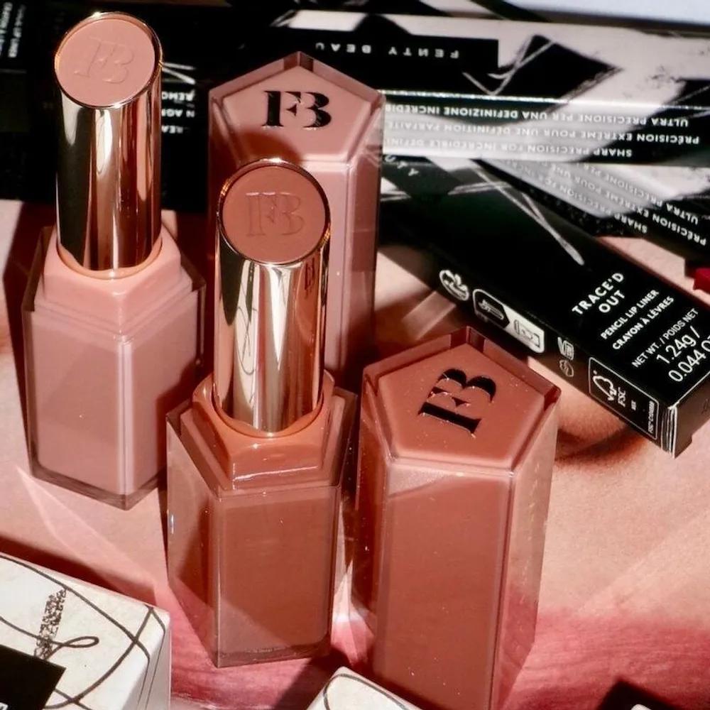 FENTY BEAUTY BY RIHANNA Lipstick Glossy Lip 03 FENTY GLOW