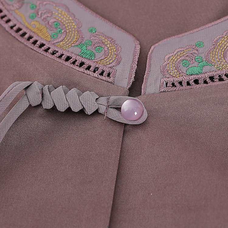 Chiffon Summer Shirts: Stylish, Lightweight Tops for Middle-Aged Women, Seniors, Moms, and Grandmothers