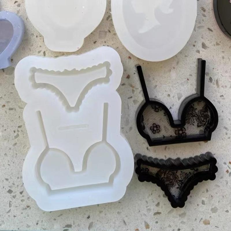 DIY Bikini Ornament Quicksand Silicone Epoxy Mold DIY Keychain Pendant Jewelry Crafting Mould for Valentine Gift