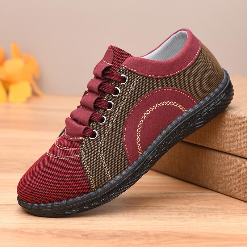 Old ******* cloth shoes women's ****** and autumn new mother shoes light non-slip walking shoes comfortable s**t sole one pedal casual shoes