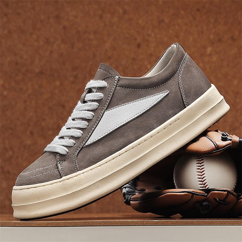 Fashion Trendy Brand Men's Sports and Leisure Shoes Versatile Thick Soled Oxford Shoes Commuting Outdoor Men's Workwear Shoes Lace Up