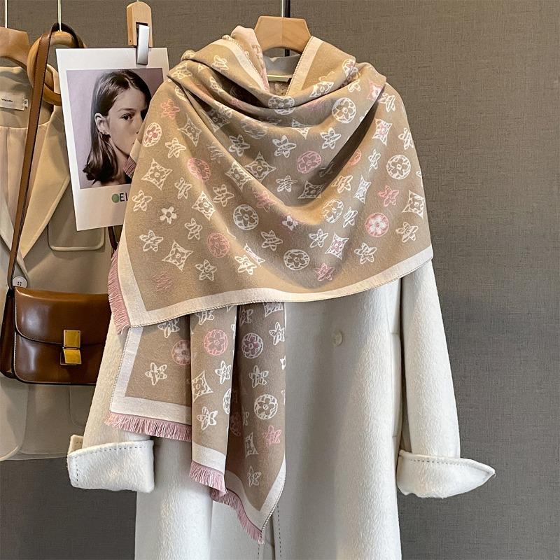 Autumn and winter new imitation cashmere scarf women's versatile neck protector jacquard scarf fashionable warm long fringed shawl