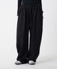 UNKNOWN PLANET Double-Pleated Wide Curved Sweatpants Black