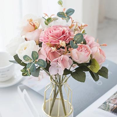 2/4 st Konstgjorda Blommor Silkesros Pion Jul Hem Trädgård Båge Vacker Bröllop Brudbuketter DIY Hög Kvalitet Gåva Dekor