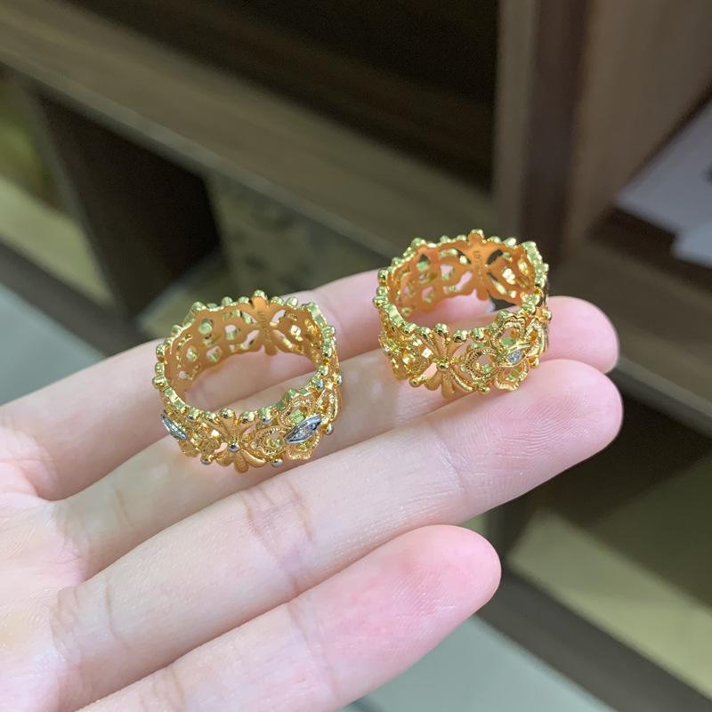 Italian Craft Geometric Hollow Clover Ring Female, Court Vintage 18K Gold Diamond Ring