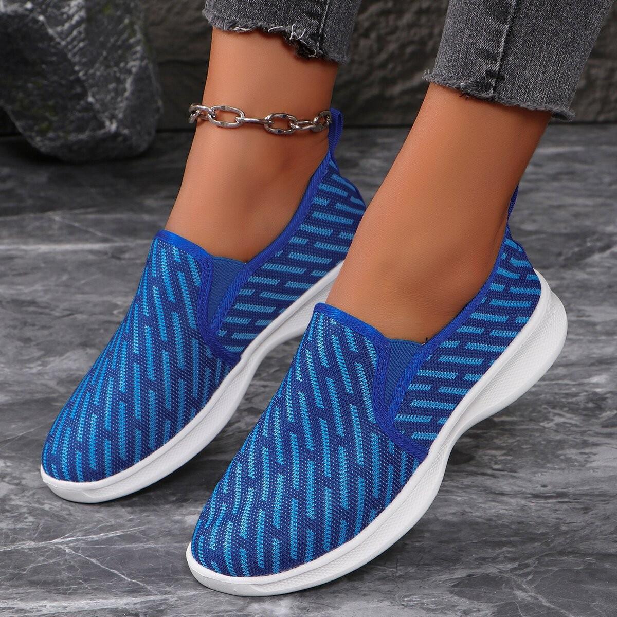 

Spring and Autumn New Casual Single Shoes Flying Weaving Flat Bottom Breathable Casual Women s Shoes Foot Mesh Large Size Break Shoes 43