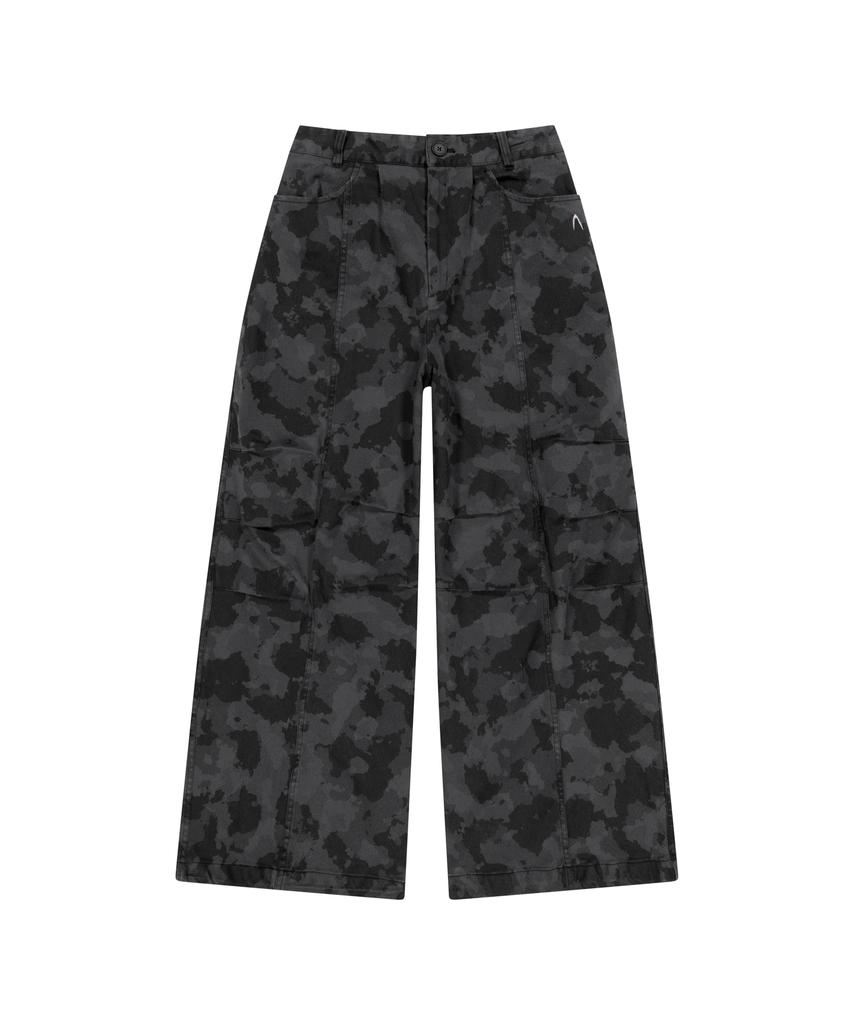 AAKAM Knee Pin-Tuck Camouflage Twill Pants (Black)