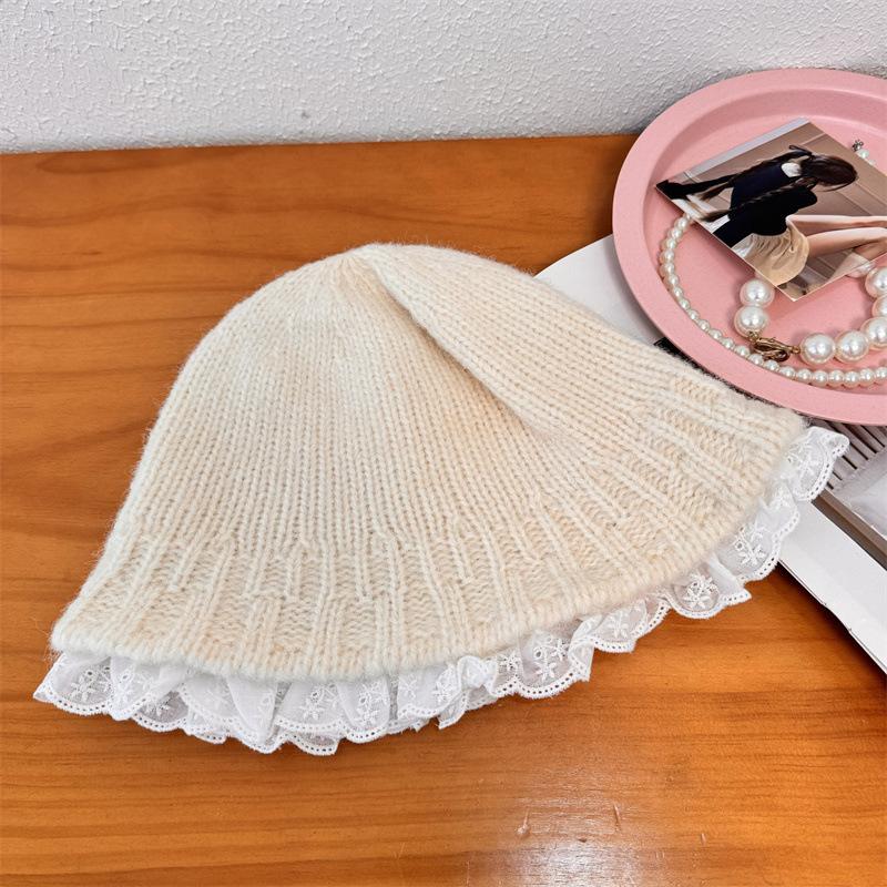 Early autumn lace knitted pot hat female winter face small cute big head circumference warm bucket hat wool hat