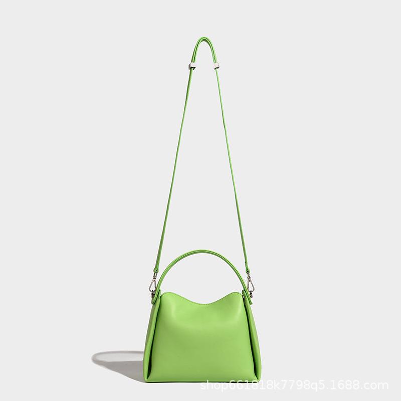 Cross-Border Wholesale Bags for Women New Niche Design 2025 New Fashion Versatile Large Capacity Crossbody Handbag