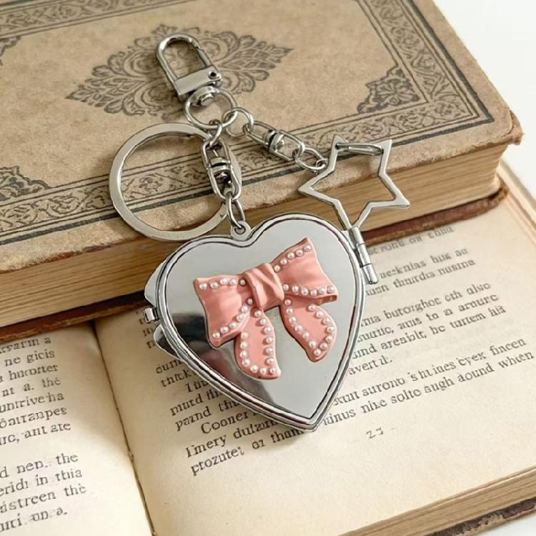 Lovely Butterfly Heart Mirror Keychain Perfect For Keys Bags And Earphones Trendy Phone Ornament for Women