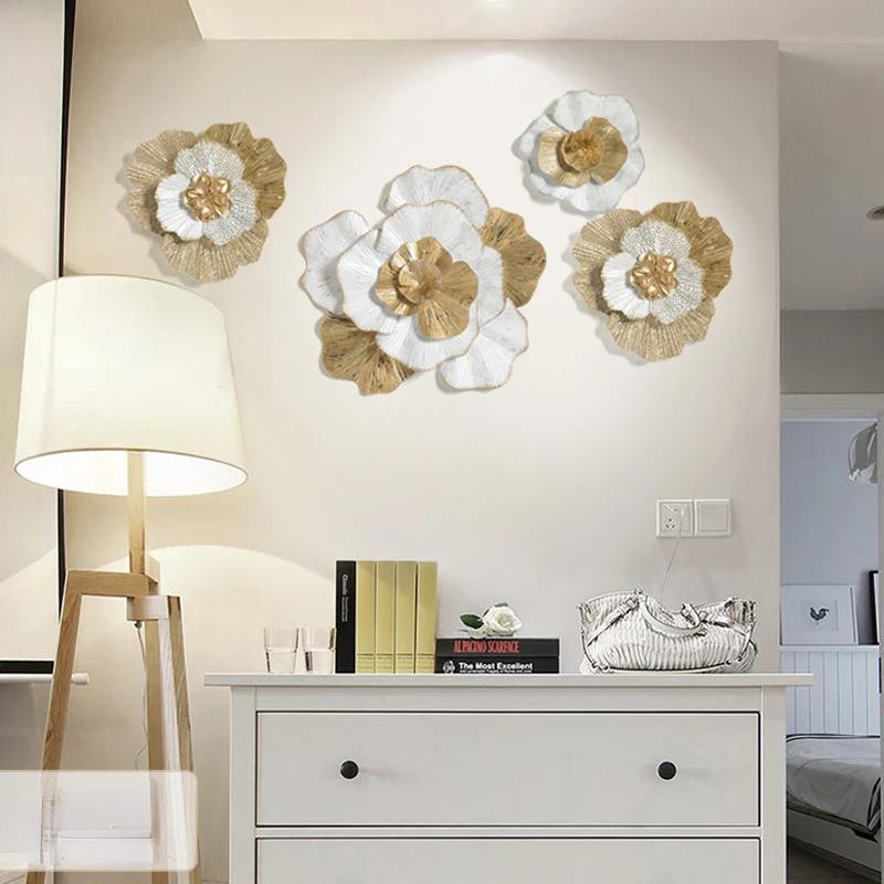 European-style Wrought Iron Pendant Wall Decoration Living Room Background Wall Metal Wall Decoration Golden Flower