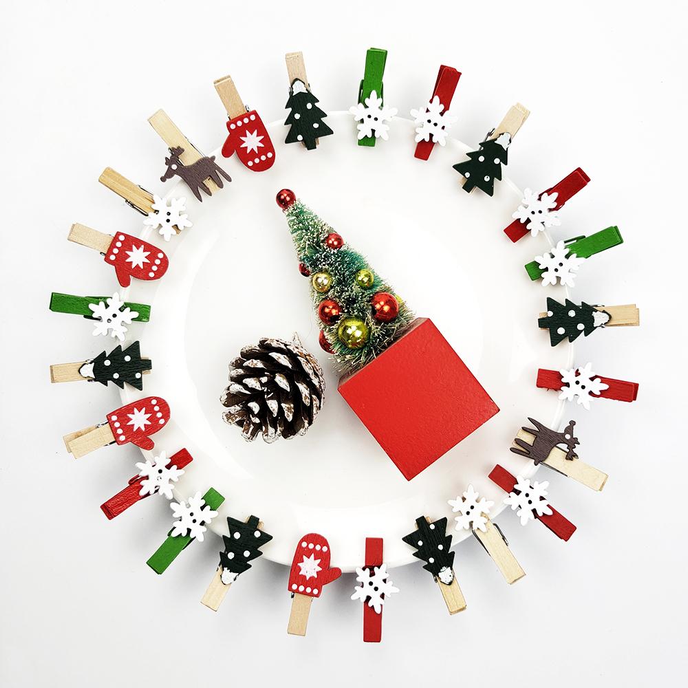 100Pcs Mixed Color Christmas Mini Wooden Clips Red Green Snowflake Elk Christmas Tree Decor Accessories Xmas 2023 Decorations