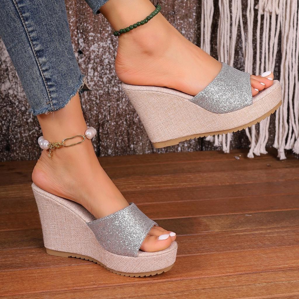 Fashion Golden Sandals Women Slippers Summer Wedges Platform Beach Flip Flops Fashion High Heels Ladies Shoes Pumps Thick Slides Mujer