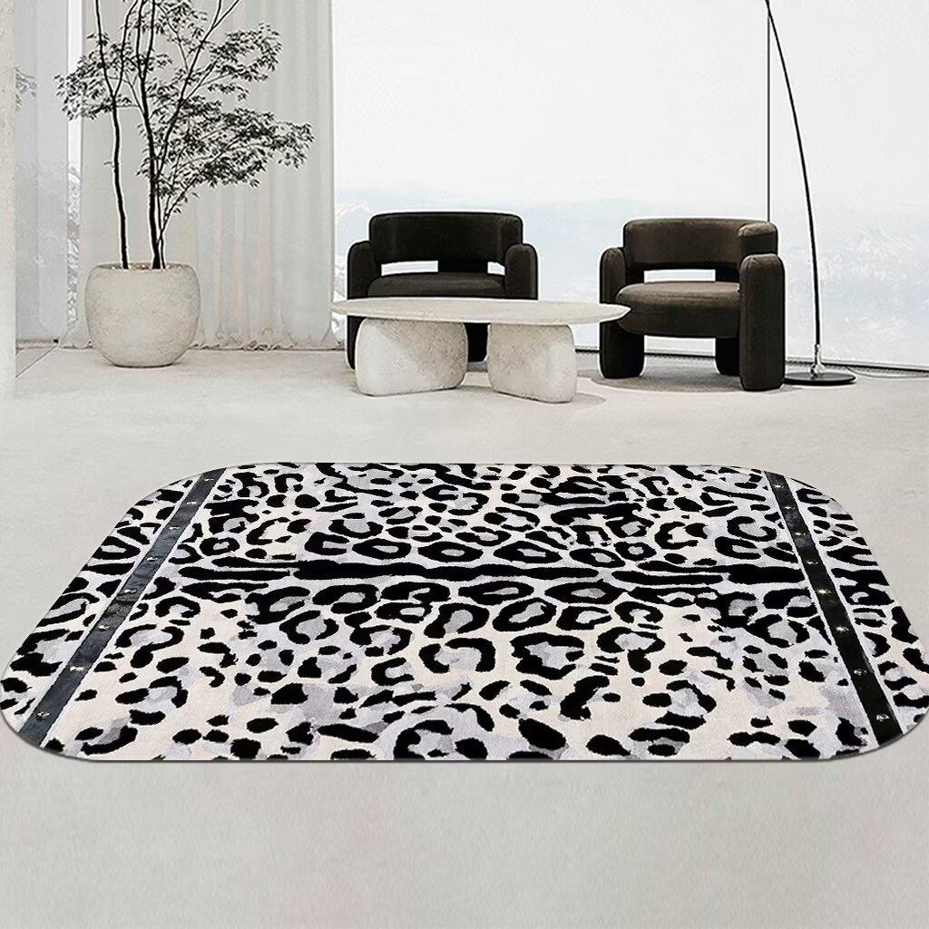 Plush Animal Printed Carpet Rugs for Home Living Room Vivid Leopard Skin Printed Anti Slip Bedroom Bedside Floor Mats Area Rugs
