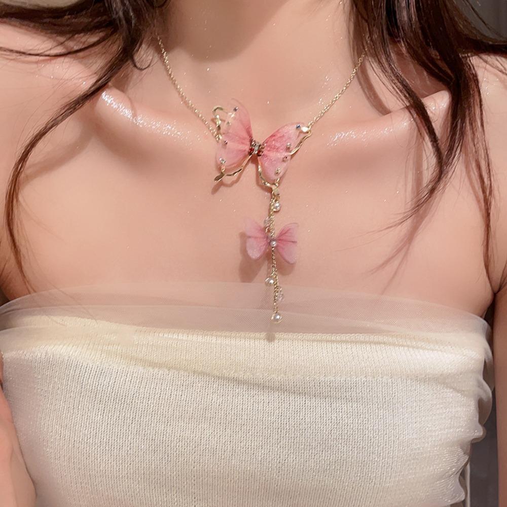 Náhrdelník s motýlem z kamínků Tüll Vintage Party Šperky Přívěsek Univerzální Řetízek na krk Dámský