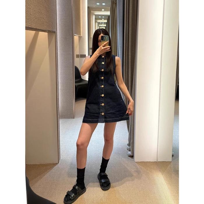 Hong Kong style retro design single-breasted denim vest dress women s fashion temperament sleeveless slim-fitting short skirt S