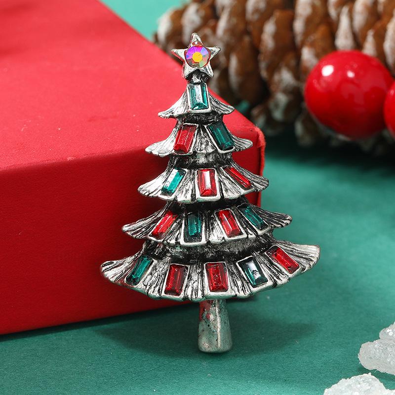 Exquisite Rhinestone Christmas Bell Brooch and Lapel Pin Ornament