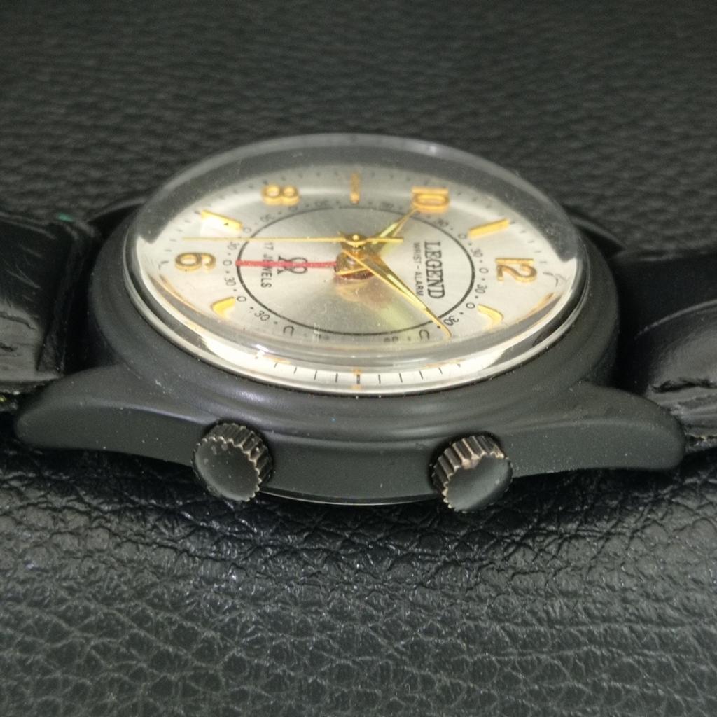 REFURBISHED VINTAGE LEGEND HAND-WINDING SWISS MENS ALARM WATCH a707531-1