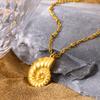 Summer style conch necklace suitable for women's summer beach travel and fashionable Zircon matching