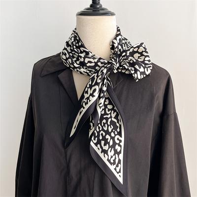 Accessori – Sciarpe e foulard