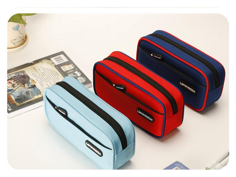 Μινιμαλιστική Διπλή Θήκη Πολλαπλών Χωρητικοτήτων για Μαθητές Δημοτικού - Σχεδιασμός Εμπνευσμένος από Διαδικτυακή Διασημότητα