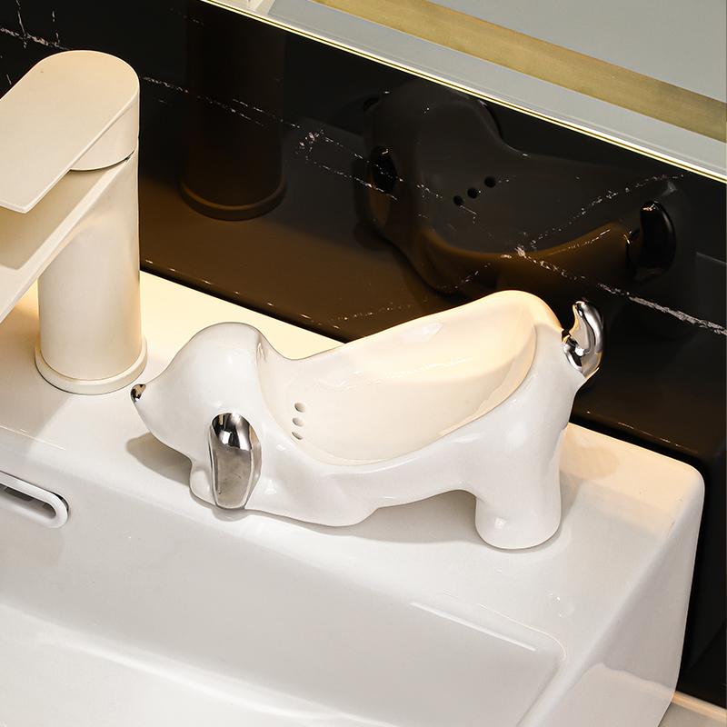 Cute cartoon draining soap dish creative home ceramic sausage dog no water accumulation sink soap box holder soap holder