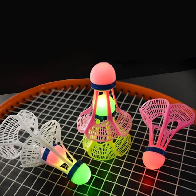 Elastická hlava Badmintonové nylonové košíčky Elastická hlava Plastové košíčky