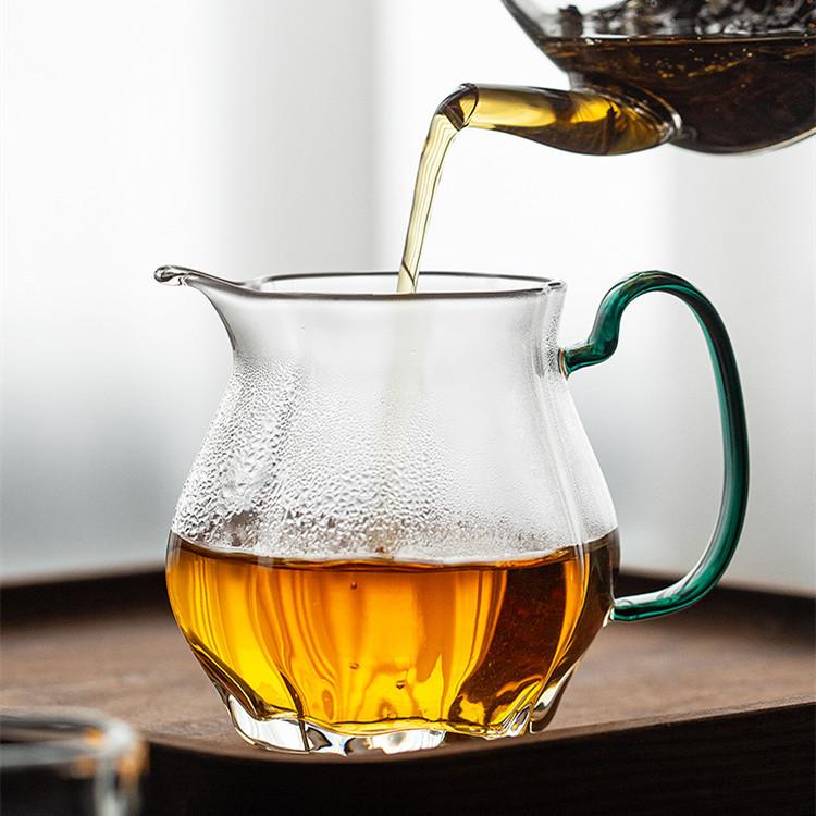 Szkło borokrzemowe Wysokie Krawędź melona Kolorowy uchwyt Czarka sprawiedliwości Salon z gośćmi Herbata Morze herbaty Dzielnik herbaty Spiczysty dzióbek Zielona herbata Czarka równości