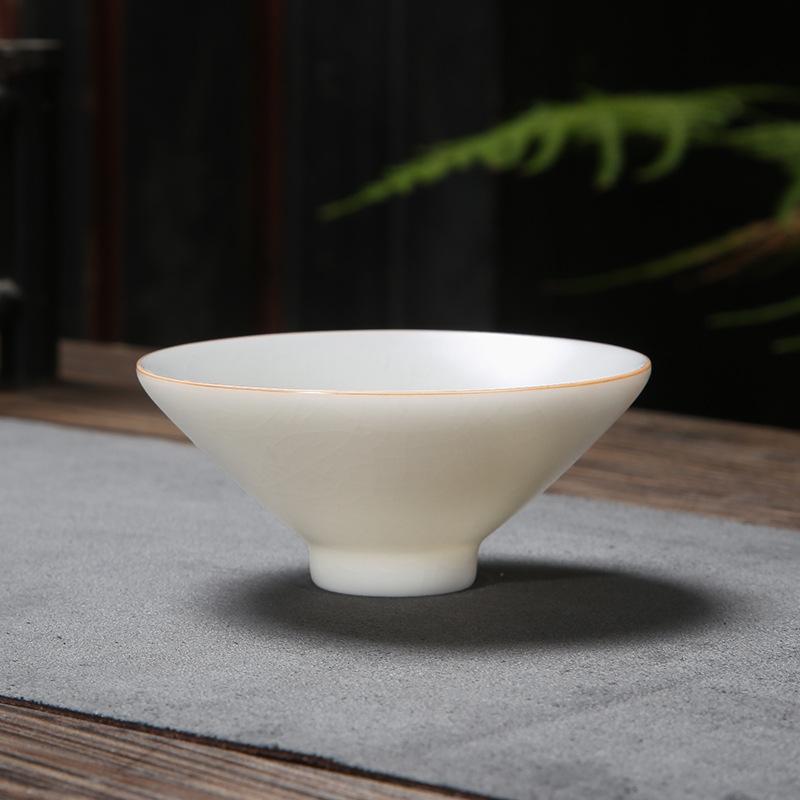 White Jade Ru Kiln Tea Ru Porcelain Can Be Nurtured with Crackle Dragon Egg Tasting Cup Large Capacity Ceramic