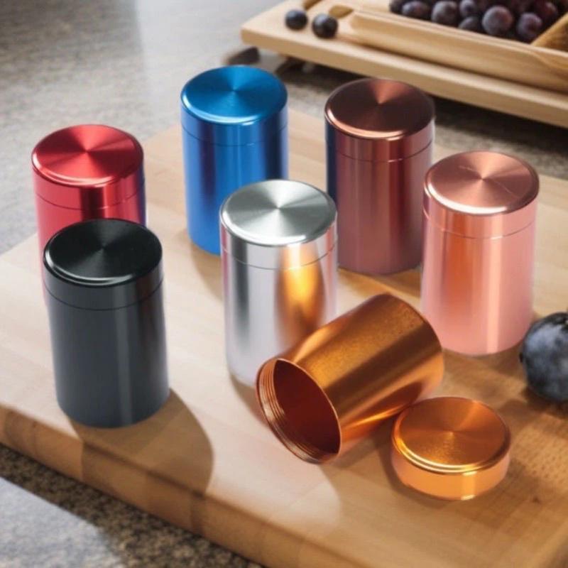 Luftdichte Geruchsdichte Teedose aus Aluminiumlegierung Mini Kräuter Vorratsbehälter Tragbarer Kaffee Aufbewahrungsbehälter Auslaufsichere Teedose