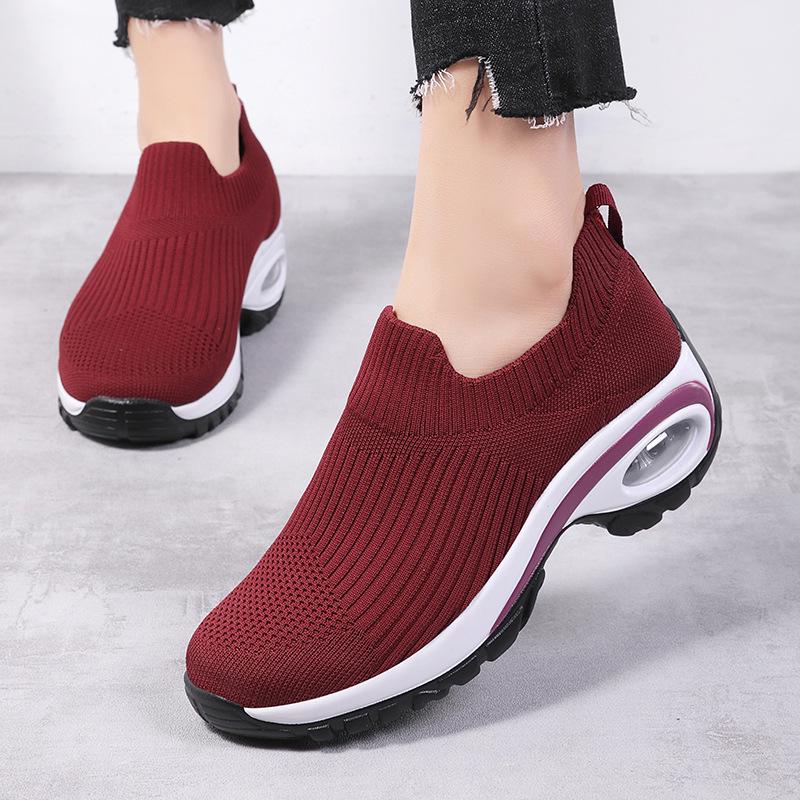 2024 Women's Versatile Air Cushion Flyknit Slip-on Running Sneakers